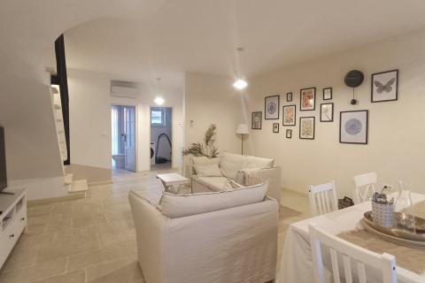 Istra, Barban okolica, kuća na lijepoj poziciji