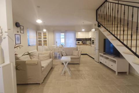 Istra, Barban okolica, kuća na lijepoj poziciji