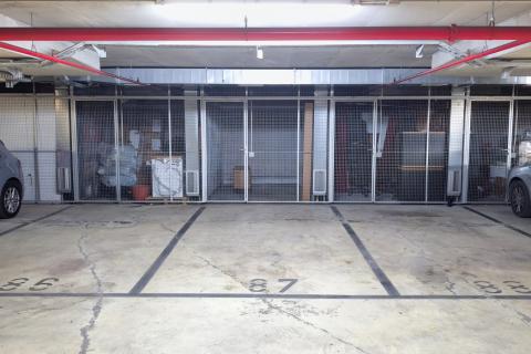 Zagreb, Supilova, moderan četverosoban stan s garažnim mjestom