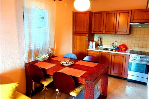 Krk, Malinska - jednosoban stan, pogled na more