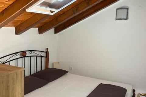 Poreč, okolica, kamena kuća za najam 