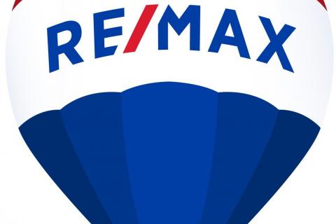 Zagreb, Savica – ugostiteljski prostor s terasom