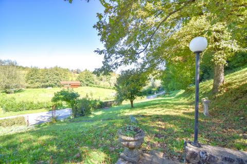 Huis Cerovački Galovići, Duga Resa, 170m2