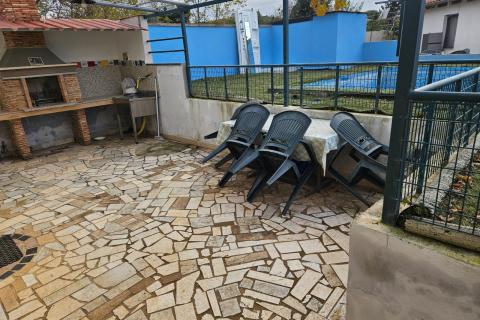 Rovinj - samostojeća prizemnica s bazenom 