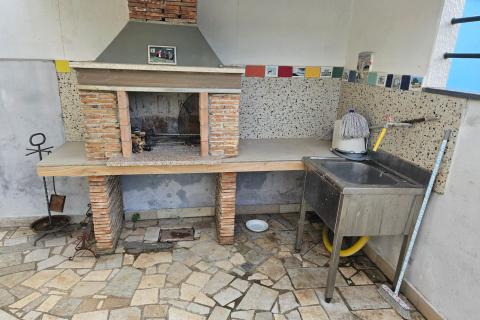 Rovinj - samostojeća prizemnica s bazenom 