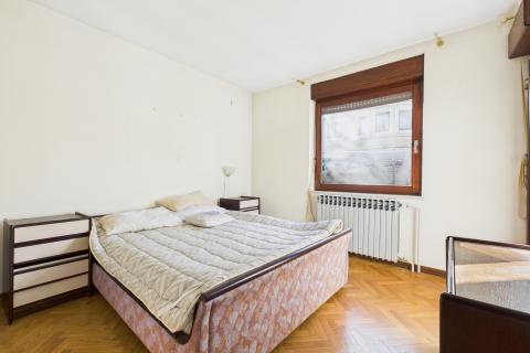 Samobor, Giznik - luksuzna kuća s vrtom, garaža, lokacija