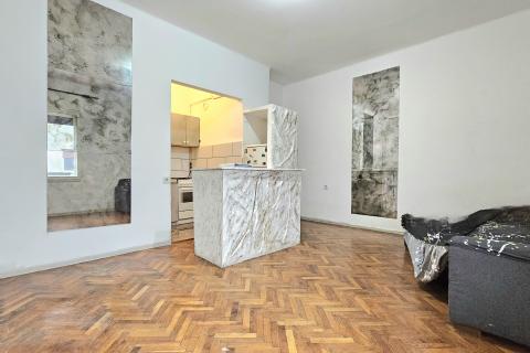 Zagreb, Centar - stan u zgradi s liftom