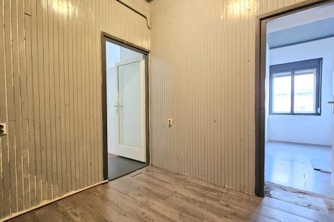 Zagreb, Centar - stan u zgradi s liftom