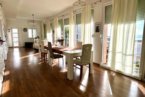 House Kraljevica, 908m2