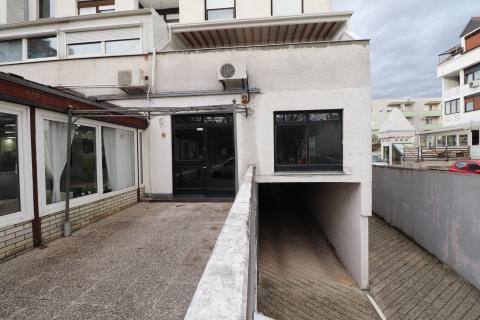 Attività commerciale Malešnica, Stenjevec, 55m2