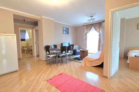 Medulin, Premantura | Četverosoban stan s dvije terase i dva parkirna mjesta