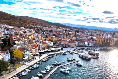 Crikvenica, Selce - najam restorana 1.red uz more 