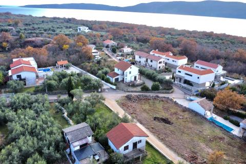 Крк, Линардичи – Отдельный дом с проектом реконструкции