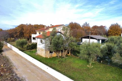 Крк, Линардичи – Отдельный дом с проектом реконструкции