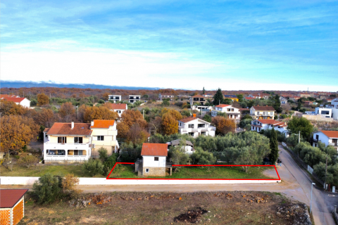 Крк, Линардичи – Отдельный дом с проектом реконструкции