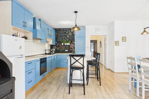 Novi Vinodolski – Dvosobno stanovanje blizu marine