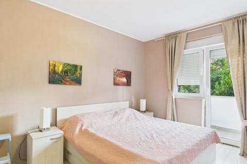 Novi Vinodolski – Dvosobno stanovanje blizu marine