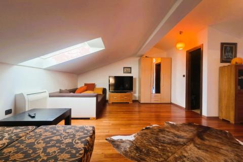 Punta, Umag – Luksuzna Vila, Druga Vrsta od Morja