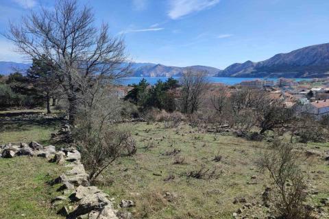 Baška - poljoprivredno zemljište 660m2