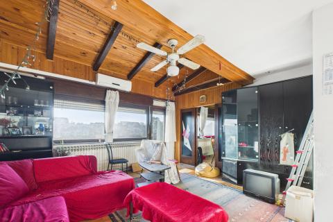 Zagreb-Maksimir Kuća s tri stana i garažama