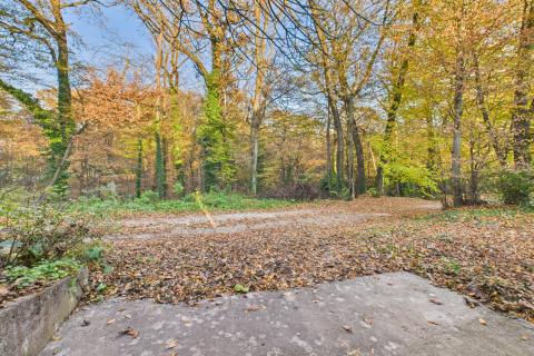 Zagreb-Maksimir Kuća s tri stana i garažama