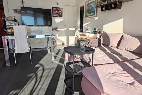 Rijeka, Kantrida - adaptirani četverosoban stan, prekrasan pogled