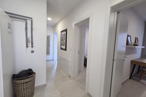 Stanovanje/Apartma Doričići, Kostrena, 173m2