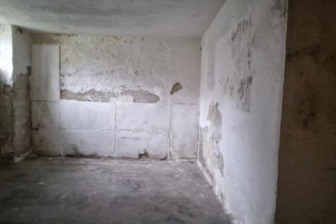 Zagreb, Maksimir, suterenski stan za potpunu renovaciju 15m2