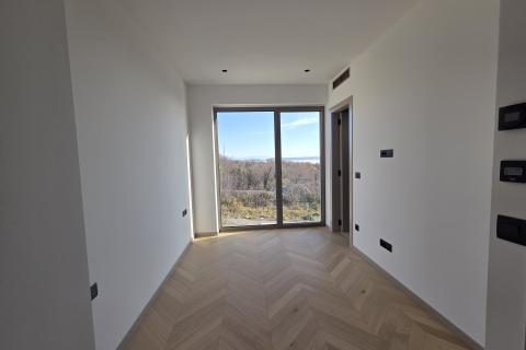 Flat/Appartement Rožići, Kostrena, 305m2