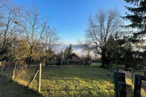 Bouwgrond Čre&scaron;njevec, Tuhelj, 421m2