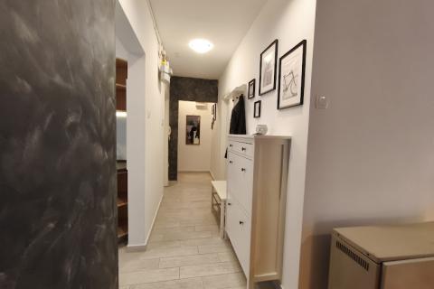 Flat/Appartement &Scaron;kurinje, Rijeka, 60m2