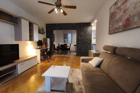 Flat/Appartement &Scaron;kurinje, Rijeka, 60m2