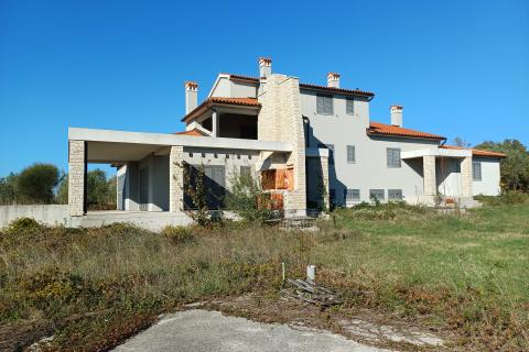 Huis Veliki Vare&scaron;ki, Marčana, 450m2