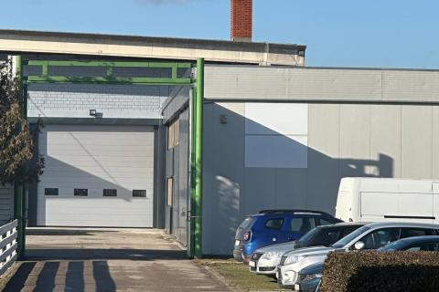 Sesvete, Popovec - hala 750 m2 + vanjski prostor