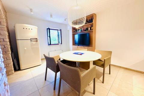 Huis Novi Vinodolski, 244m2