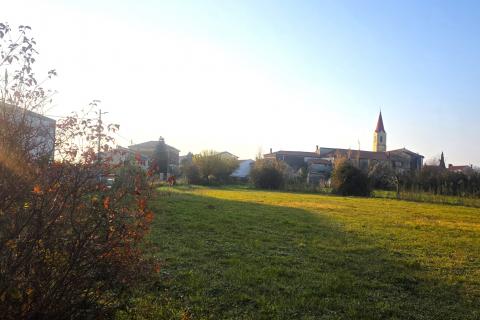 Bouwgrond Brtonigla, 1.048m2