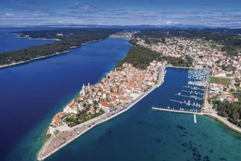 Otok Rab, Supetarska Draga, 4. sobna vila s bazenom 332 m2
