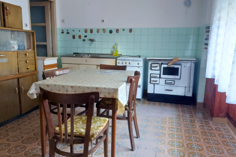 Huis Studena, Klana, 91m2