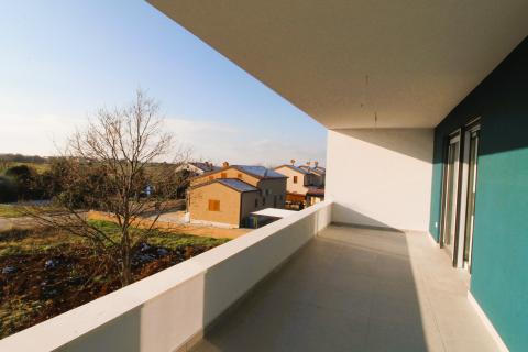 Dvosoban stan s terasom, pogled more - Novigrad