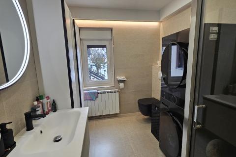 Flat/Appartement Delnice, 829m2