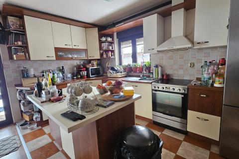 Flat/Appartement Delnice, 829m2