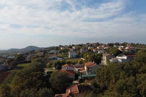 Bouwgrond Mu&scaron;alež, Poreč, 2.178m2