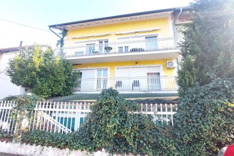 Casa Gajnice, Podsused - Vrapče, 300m2