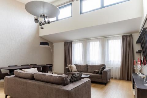 Flat/Appartement Pantovčak, Gornji Grad - Medve&scaron;čak, 253,51m2