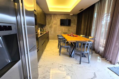 Flat/Appartement Rovinj, 166m2