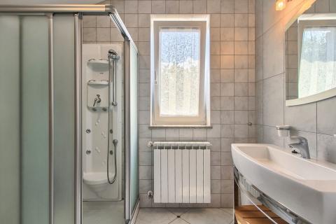 ISTRIA, BUZET - Holiday house on a hill