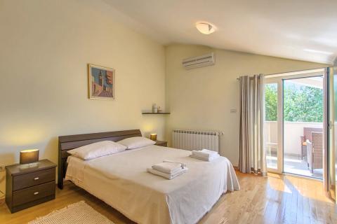 ISTRIA, BUZET - Holiday house on a hill