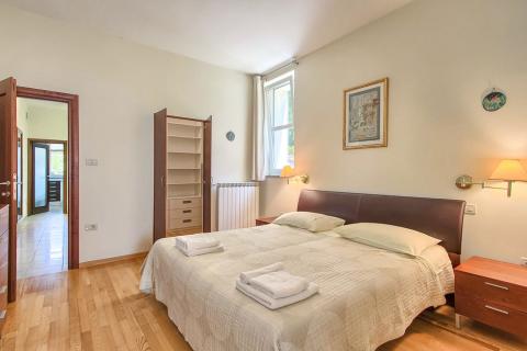 ISTRIA, BUZET - Holiday house on a hill