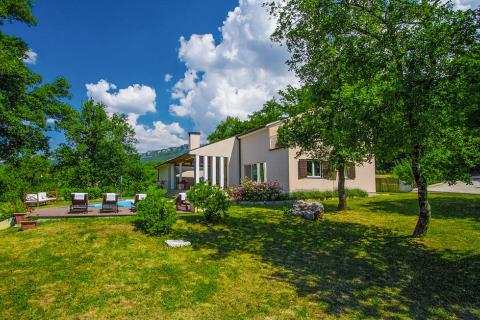 ISTRIA, BUZET - Holiday house on a hill