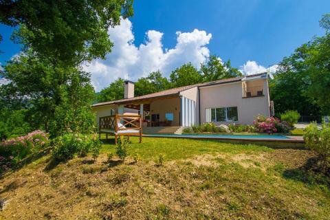 ISTRIA, BUZET - Holiday house on a hill